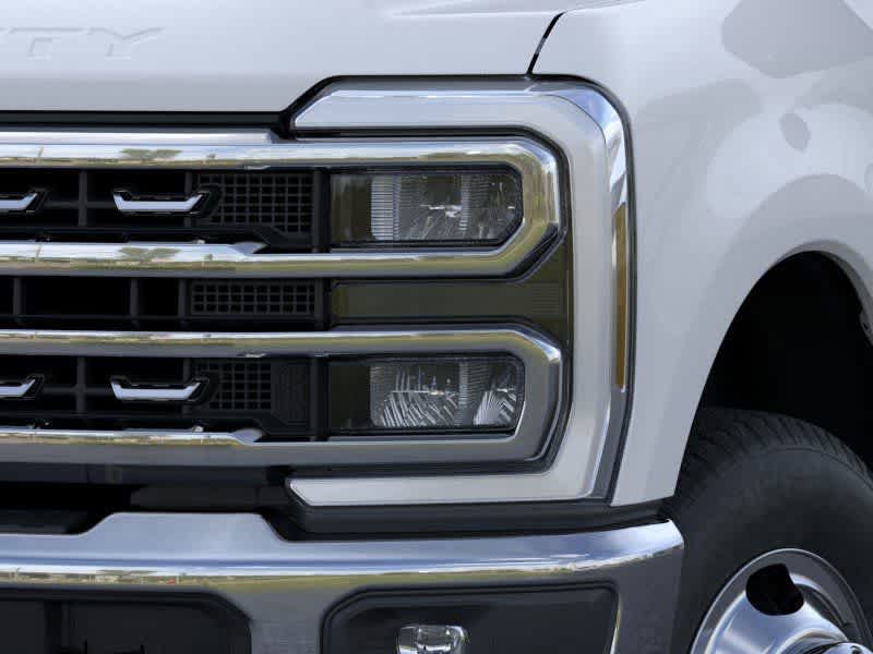 2026 Ford Super Duty F-350 DRW Pickup XLT
