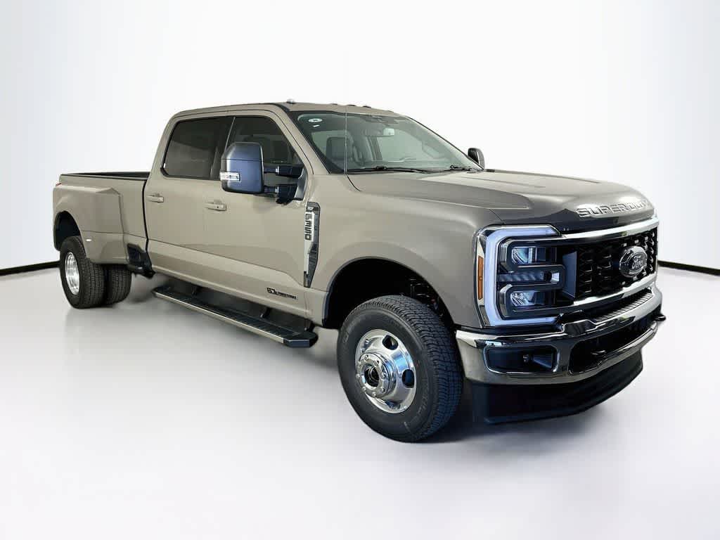 2026 Ford Super Duty F-350 DRW Pickup XLT