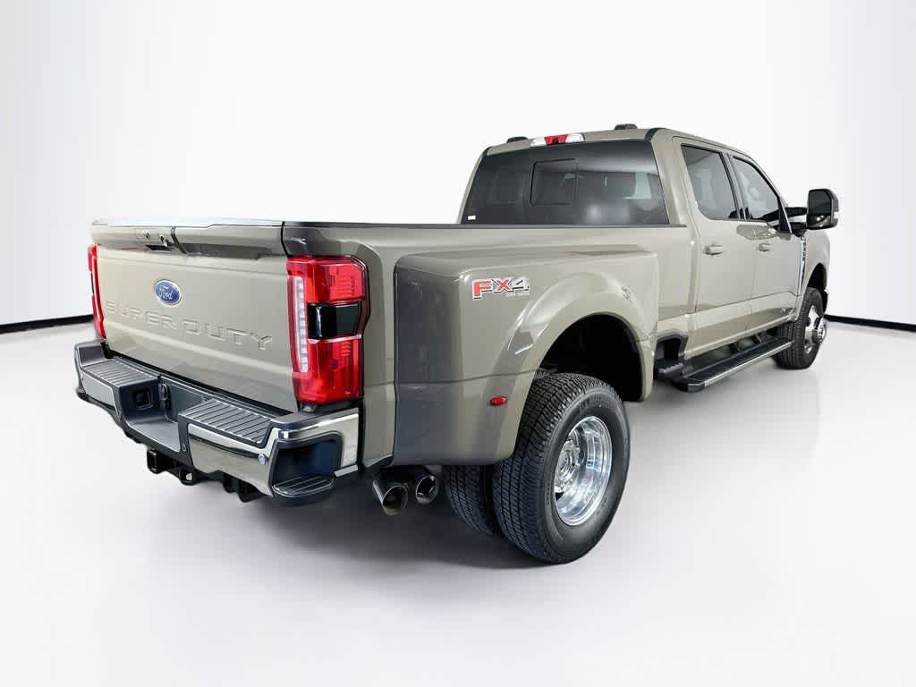 2026 Ford Super Duty F-350 DRW Pickup XLT