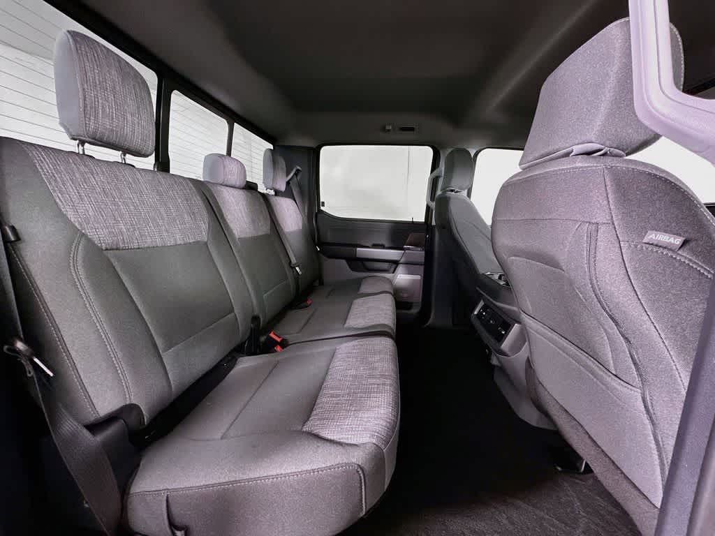 2026 Ford Super Duty F-350 DRW Pickup XLT