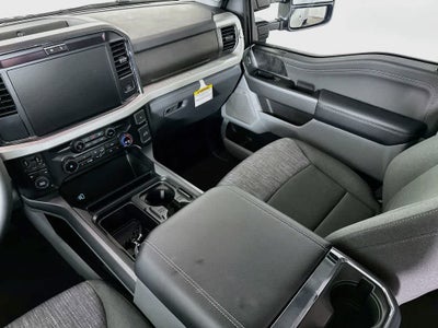 2026 Ford Super Duty F-350 DRW Pickup XLT