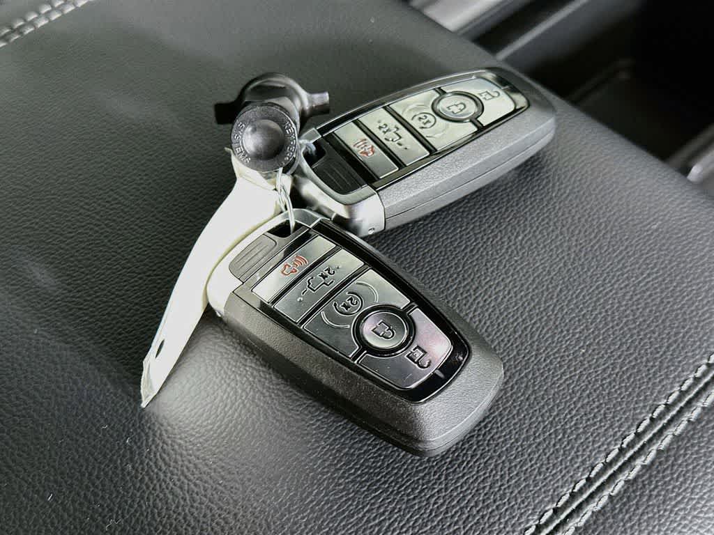 2026 Ford Super Duty F-350 DRW Pickup XLT