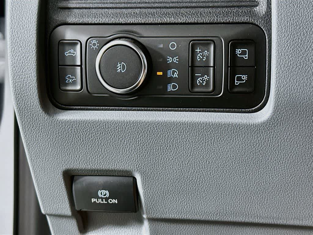 2026 Ford Super Duty F-350 DRW Pickup XLT