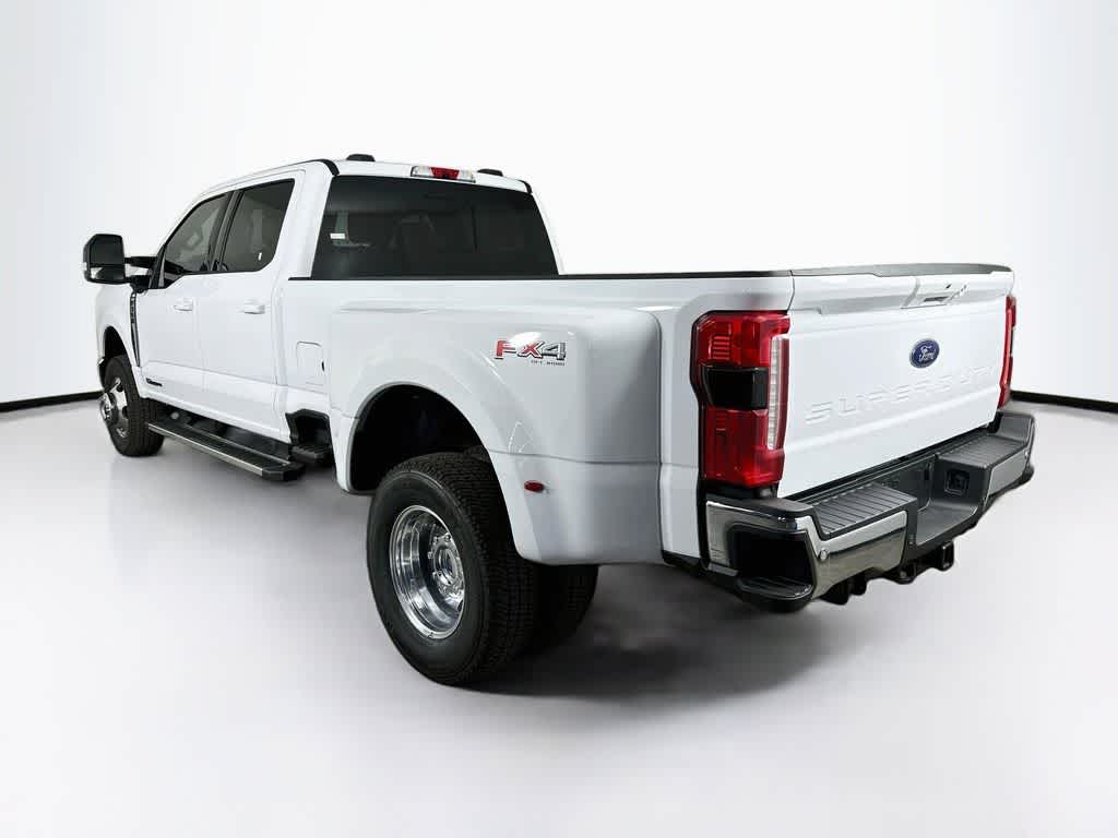 2026 Ford Super Duty F-350 DRW Pickup XLT