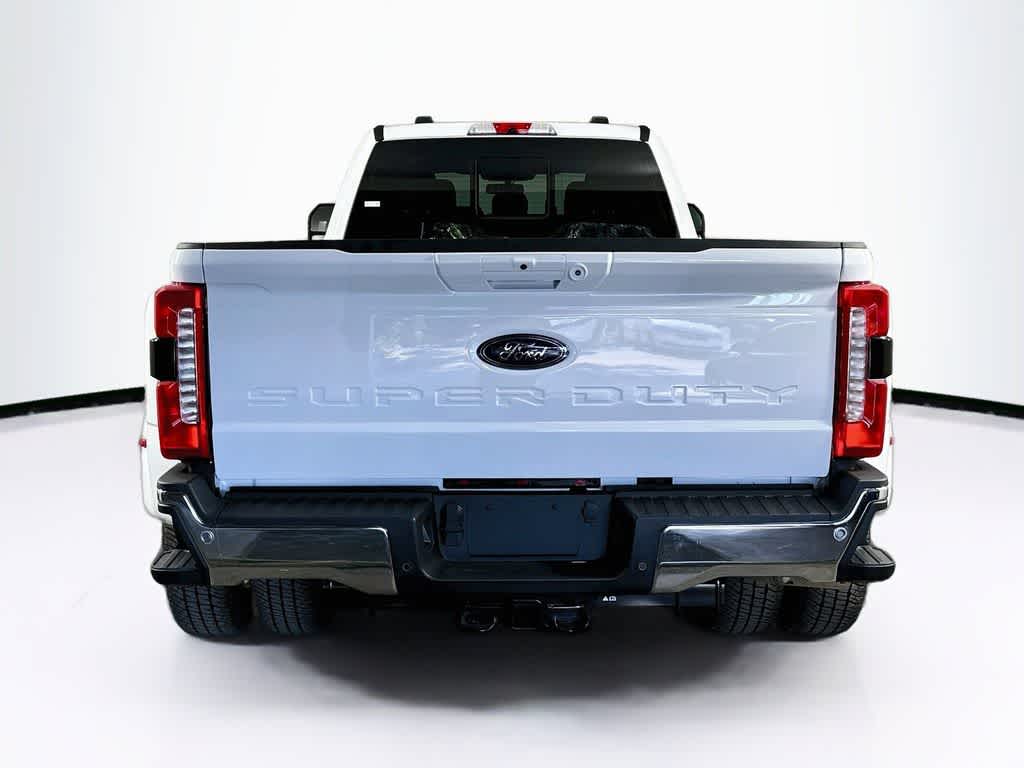 2026 Ford Super Duty F-350 DRW Pickup XLT