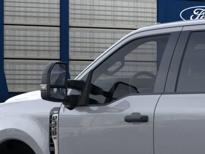 2026 Ford Super Duty F-350 DRW Pickup XLT