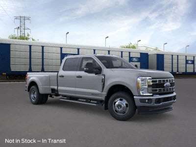2026 Ford Super Duty F-350 DRW Pickup XLT