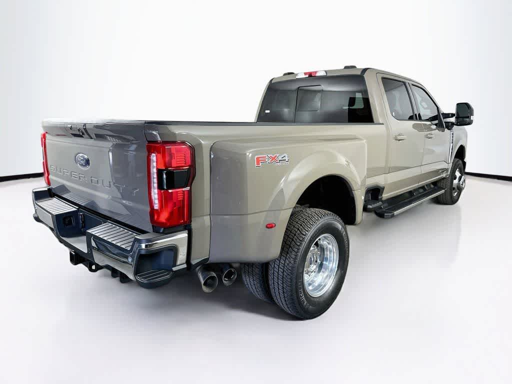 2026 Ford Super Duty F-350 DRW Pickup XLT