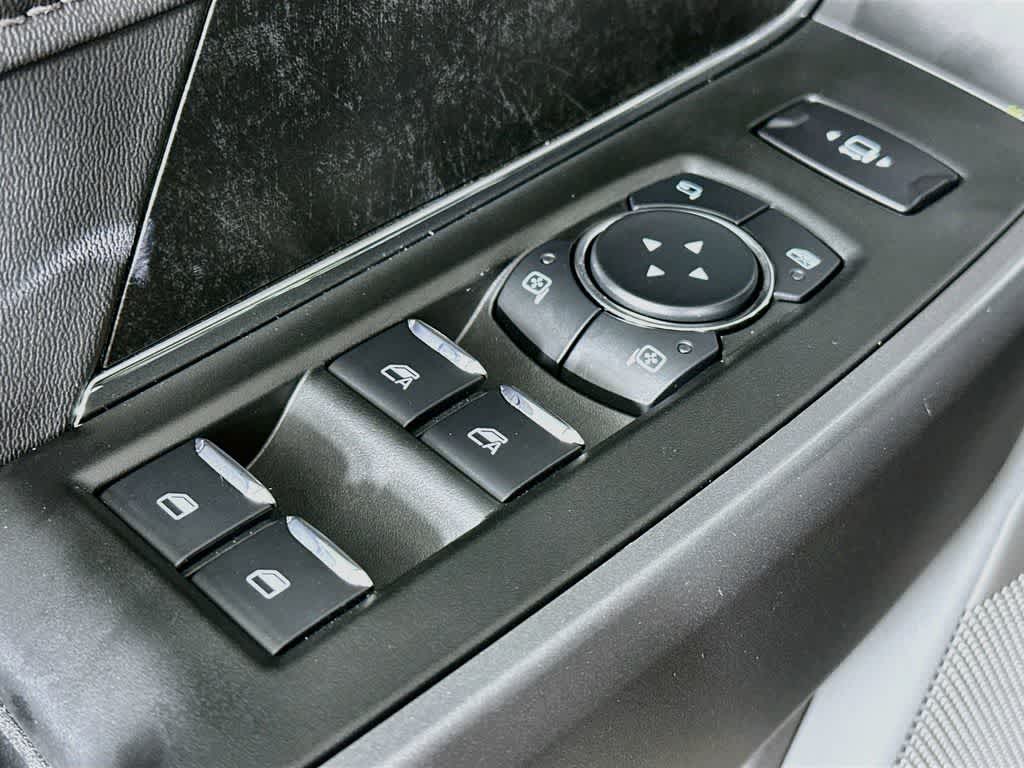 2026 Ford Super Duty F-350 DRW Pickup XLT