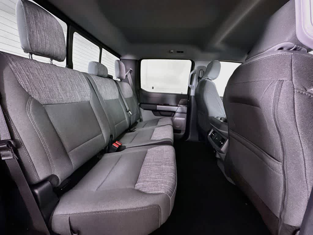 2026 Ford Super Duty F-350 DRW Pickup XLT