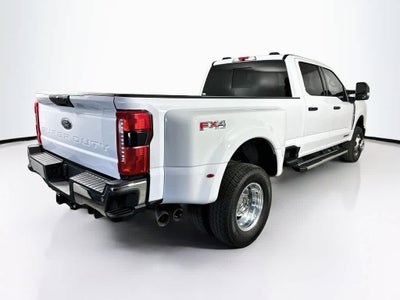 2026 Ford Super Duty F-350 DRW Pickup XLT