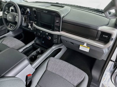 2026 Ford Super Duty F-350 DRW Pickup XLT
