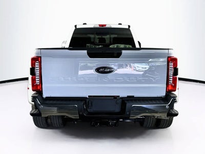 2026 Ford Super Duty F-350 DRW Pickup XLT
