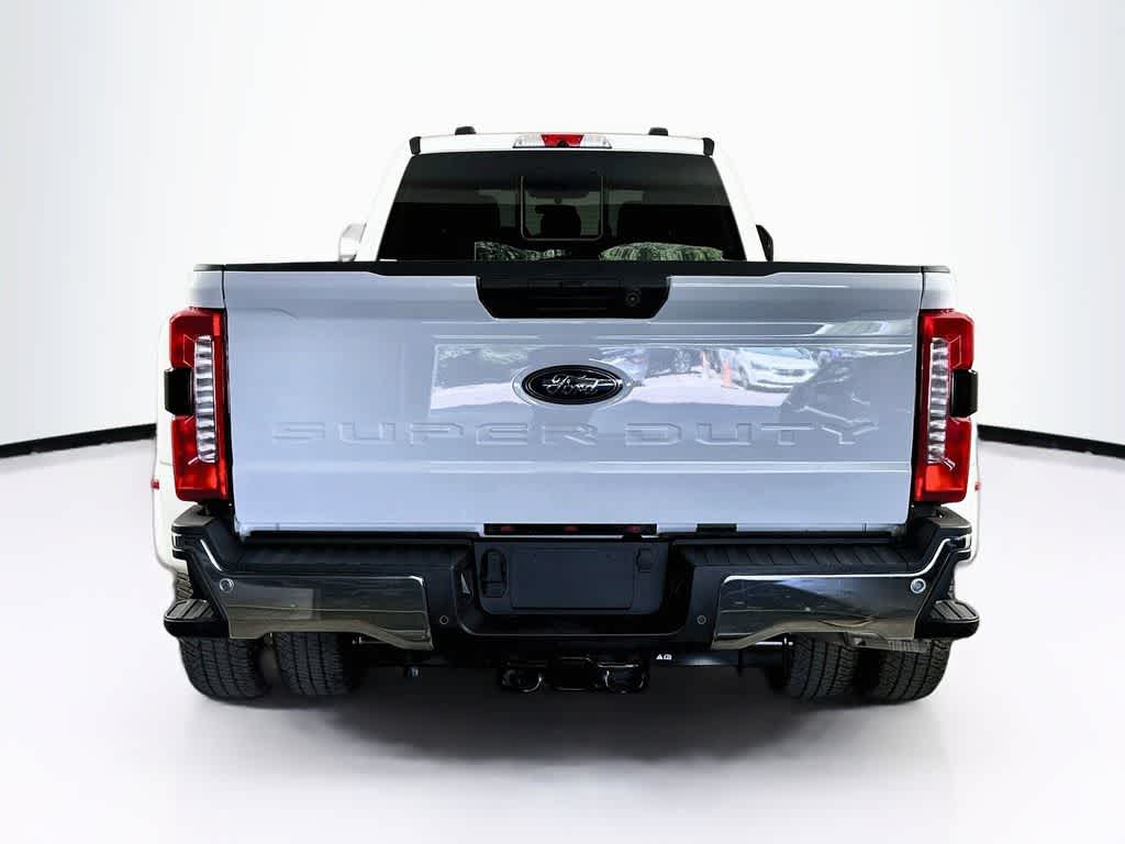 2026 Ford Super Duty F-350 DRW Pickup XLT
