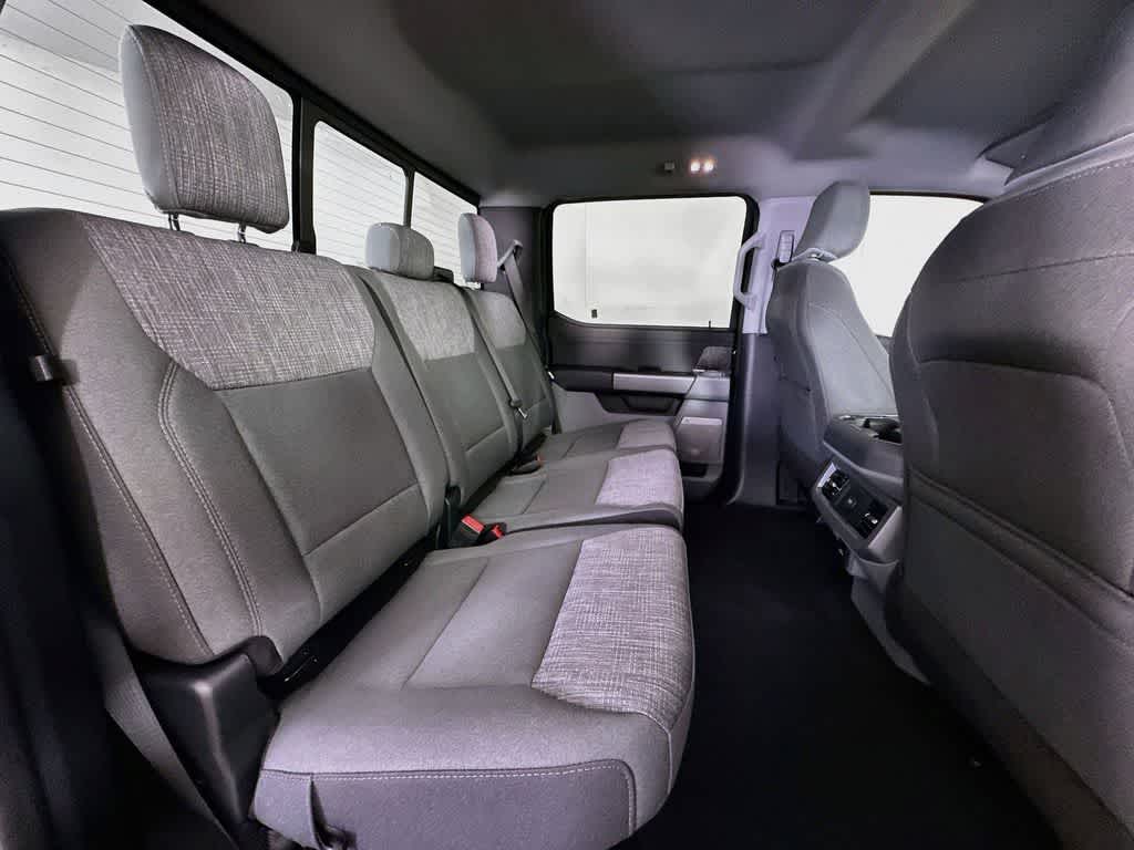 2026 Ford Super Duty F-350 DRW Pickup XLT