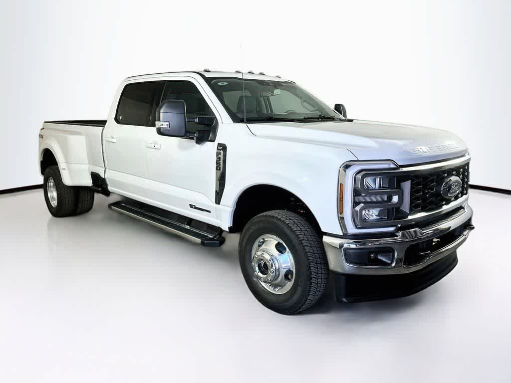 2026 Ford Super Duty F-350 DRW Pickup XLT
