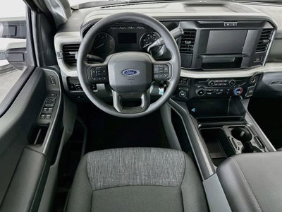 2026 Ford Super Duty F-350 DRW Pickup XLT