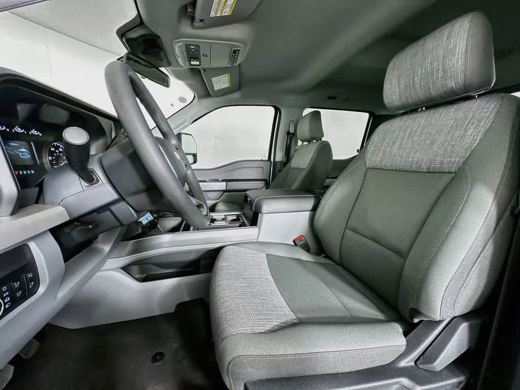 2026 Ford Super Duty F-350 DRW Pickup XLT