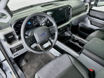 2026 Ford Super Duty F-350 DRW Pickup XLT