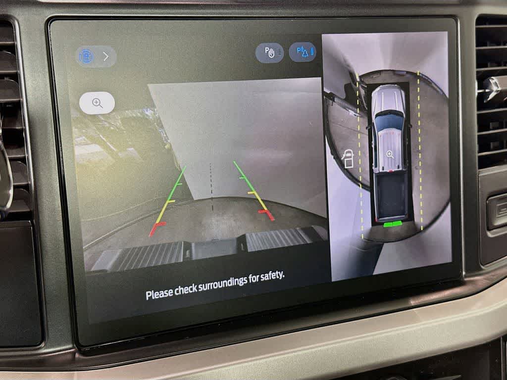 2026 Ford Super Duty F-350 DRW Base