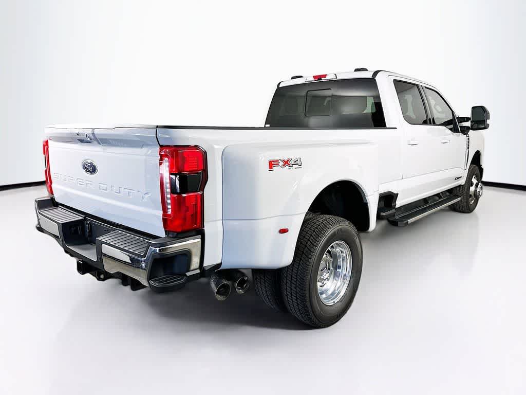 2026 Ford Super Duty F-350 DRW Pickup XLT