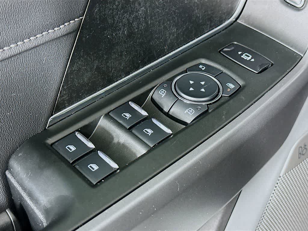 2026 Ford Super Duty F-350 DRW Pickup XLT