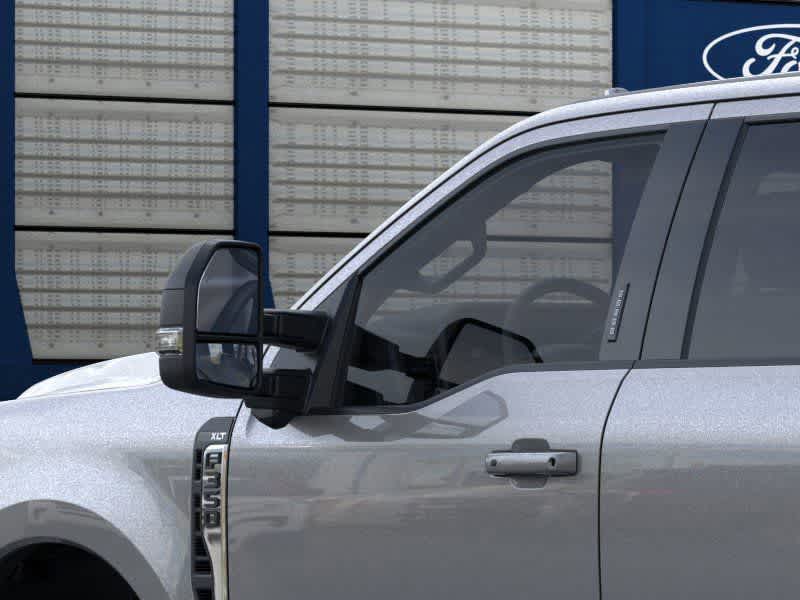 2026 Ford Super Duty F-350 DRW Pickup XLT