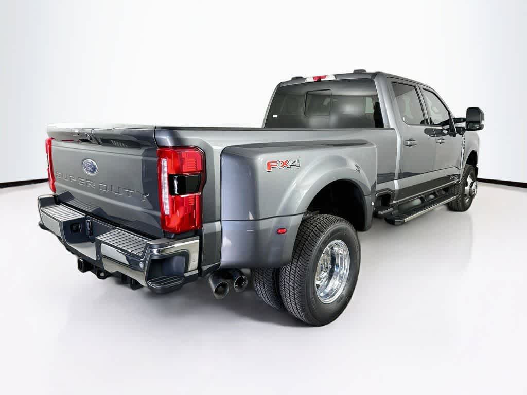 2026 Ford Super Duty F-350 DRW Pickup XLT