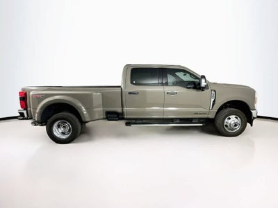 2026 Ford Super Duty F-350 DRW Pickup XLT