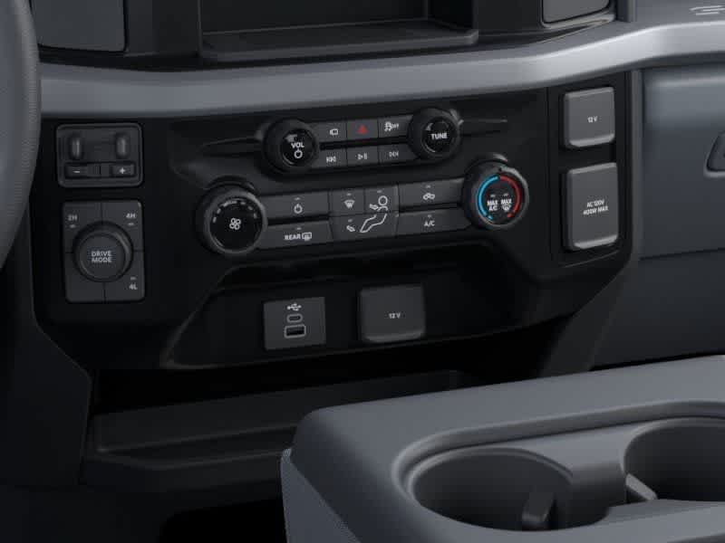 2026 Ford Super Duty F-350 DRW Pickup XL