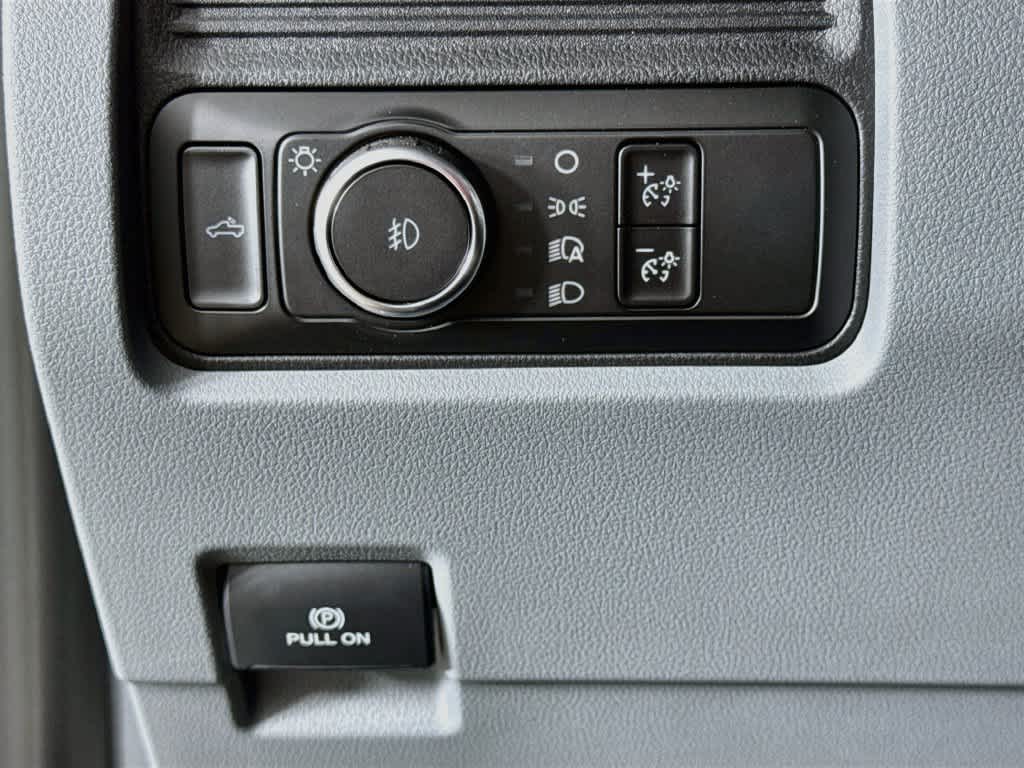 2026 Ford Super Duty F-350 DRW Pickup XL