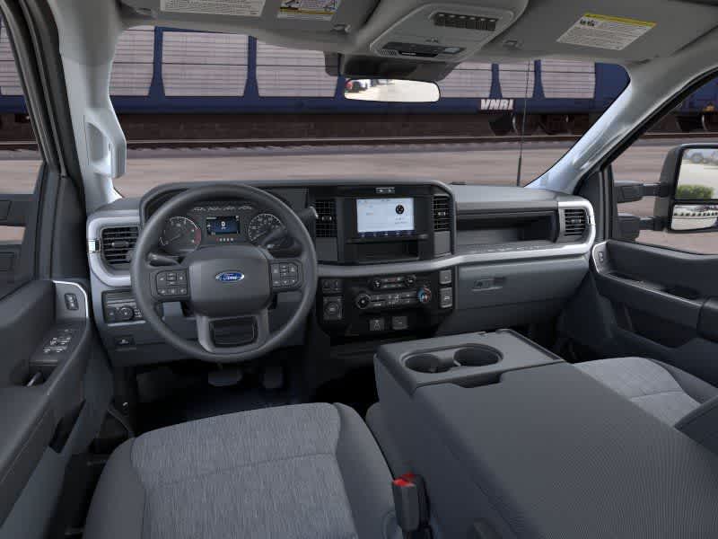 2026 Ford Super Duty F-350 DRW Pickup XL