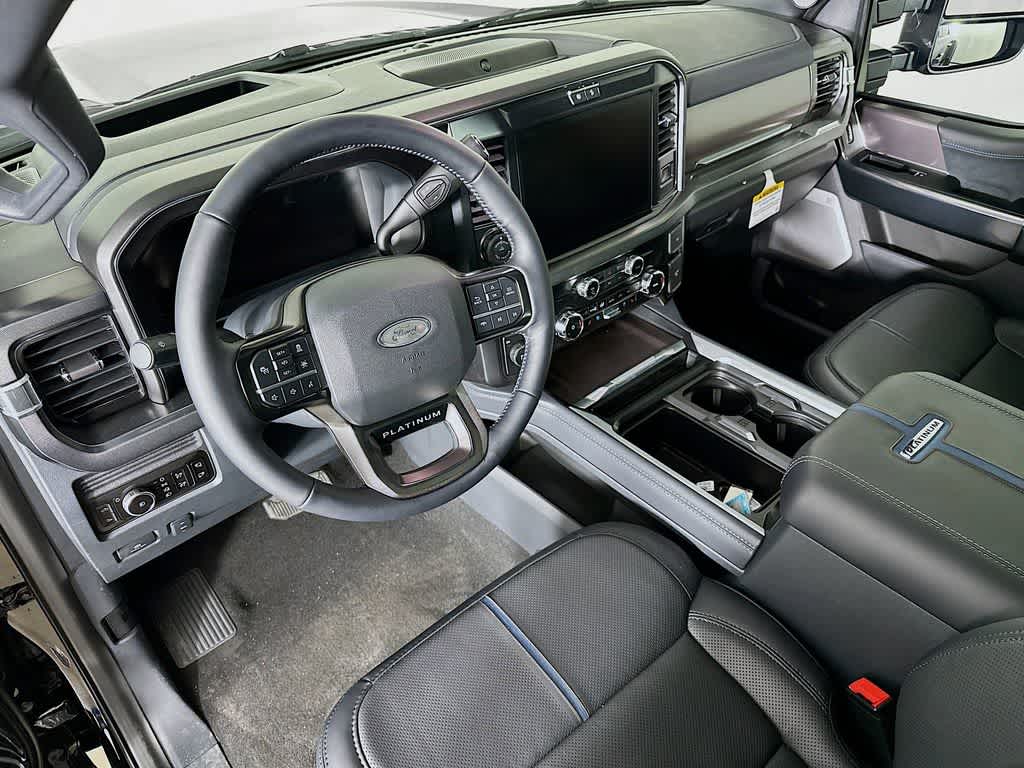 2026 Ford Super Duty F-450 DRW Platinum