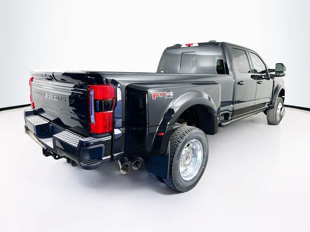 2026 Ford Super Duty F-450 DRW Platinum
