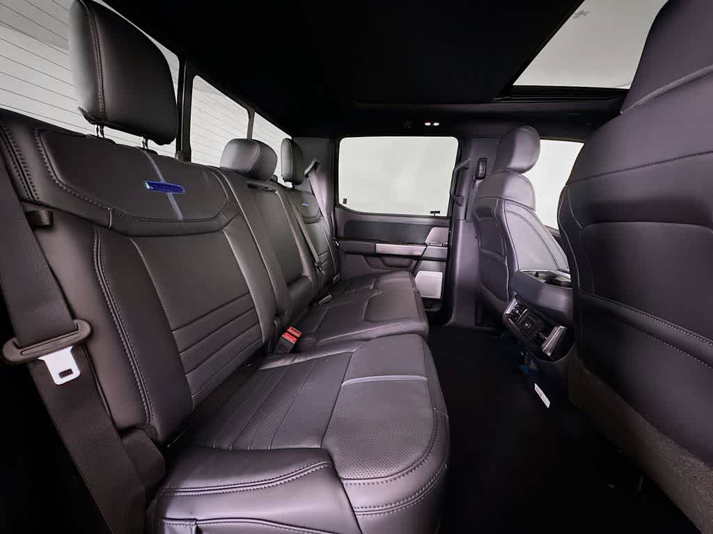 2026 Ford Super Duty F-450 DRW Platinum