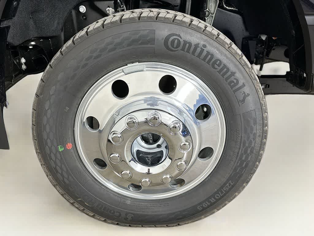 2026 Ford Super Duty F-450 DRW Platinum