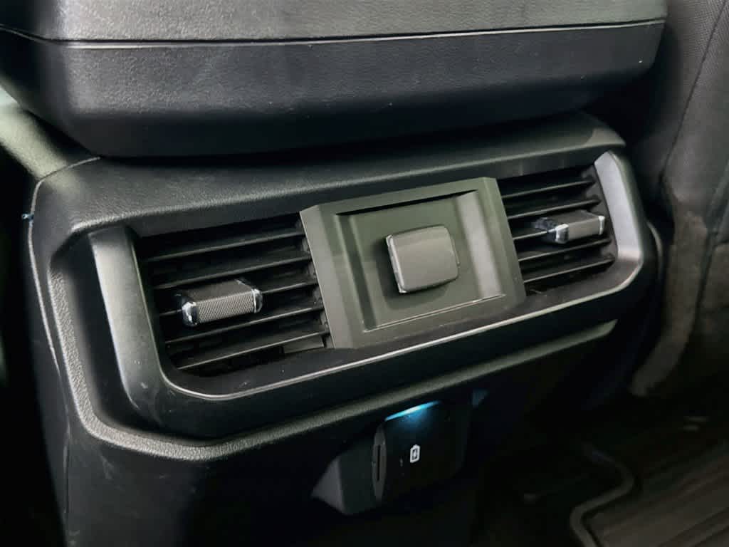 2023 Ford F-150 Base