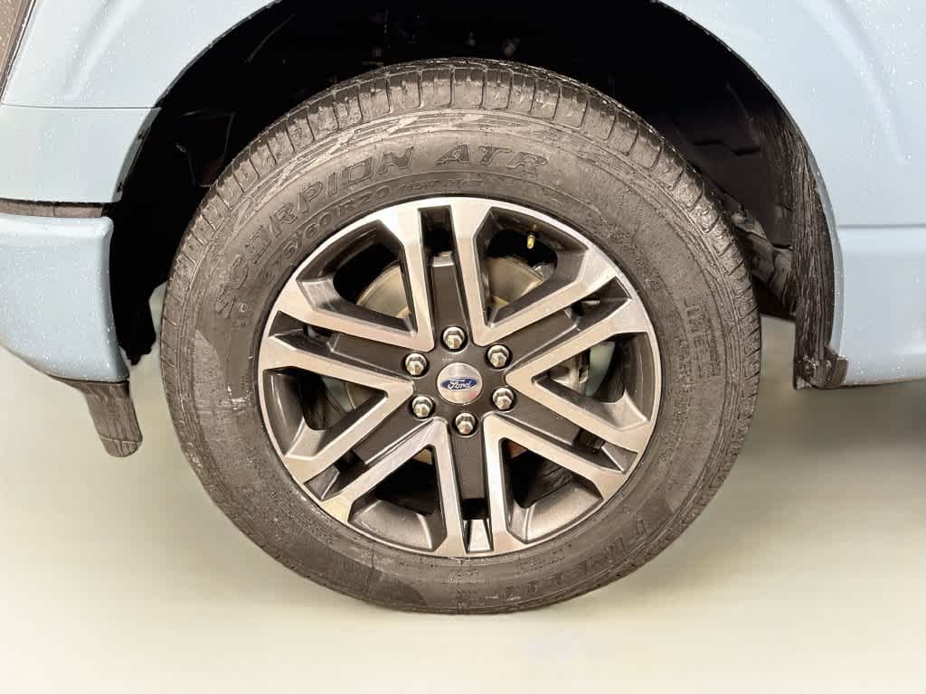 2023 Ford F-150 Base