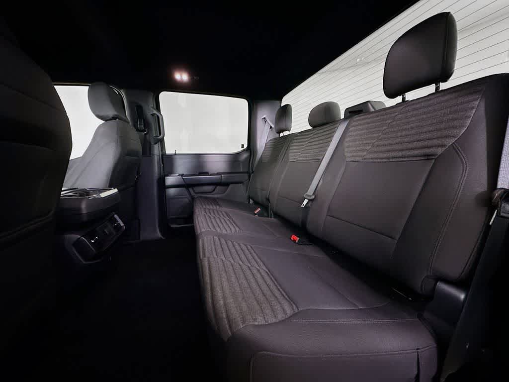 2022 Ford F-150 Base