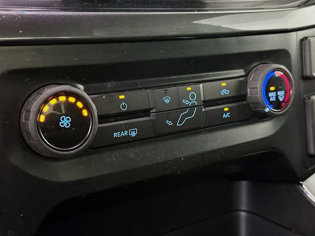 2022 Ford F-150 Base