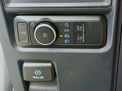 2022 Ford F-150 Base