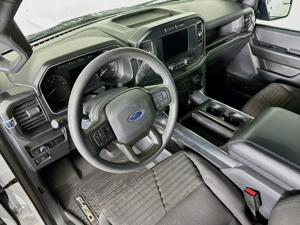 2023 Ford F-150 Base