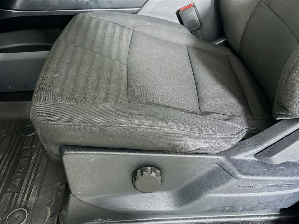 2023 Ford F-150 Base