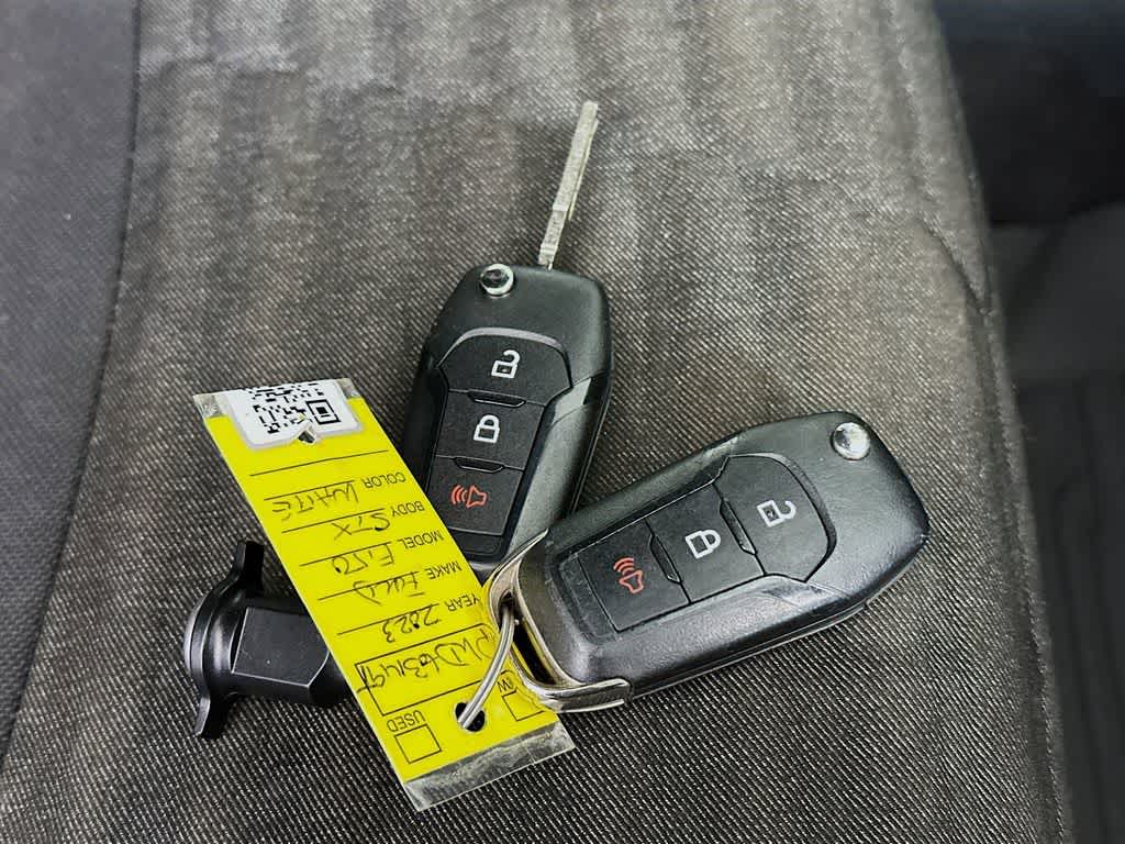 2023 Ford F-150 Base