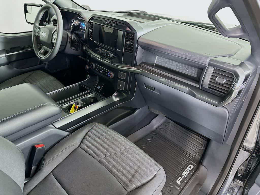 2023 Ford F-150 Base