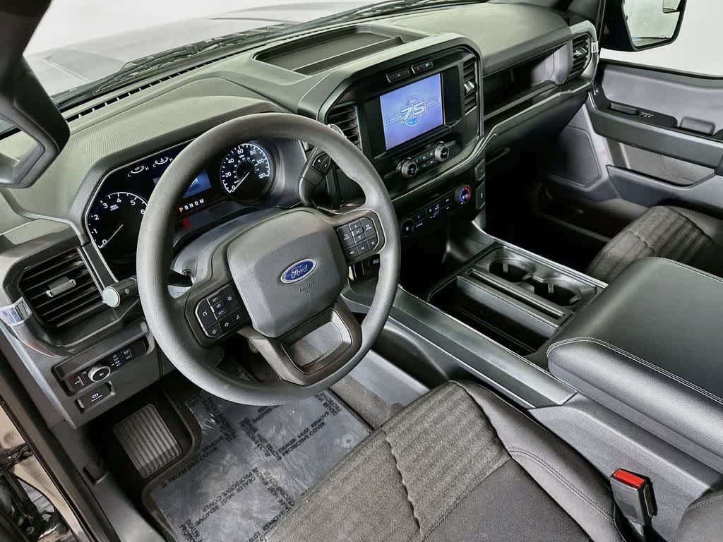 2023 Ford F-150 Base