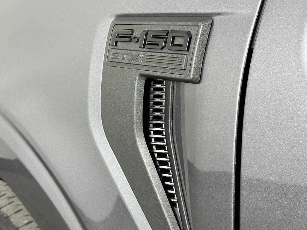 2023 Ford F-150 Base