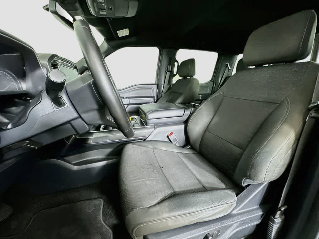 2023 Ford F-150 Base