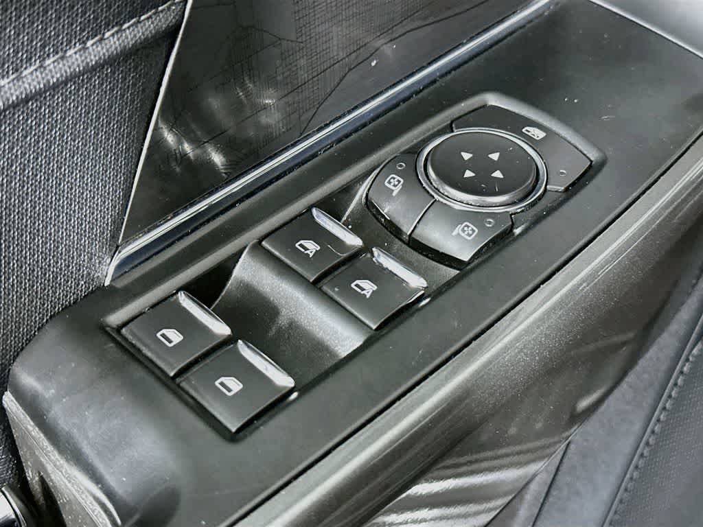 2023 Ford F-150 Base