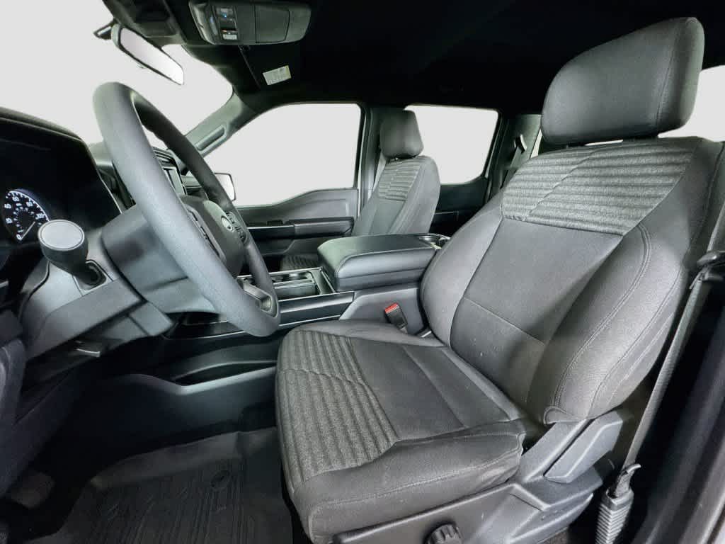 2023 Ford F-150 Base